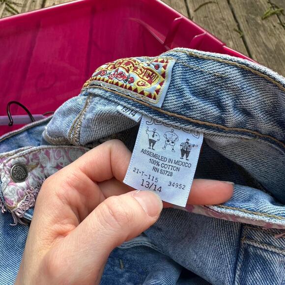 Rare Y2K Jou Jou Jeans Embroidered Fringe Capris - Picture 6 of 6